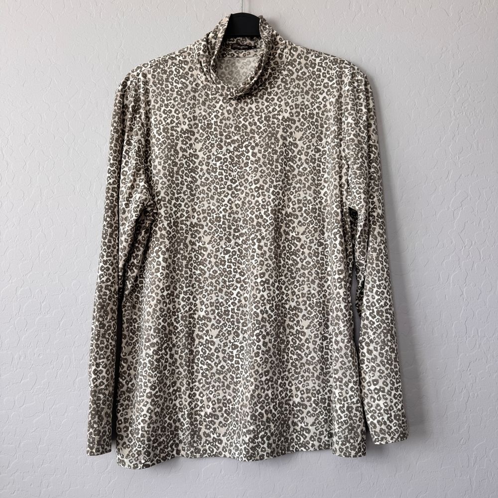 J. McLaughlin Animal Print Turtleneck Top Long Sleeve Casual XL‎